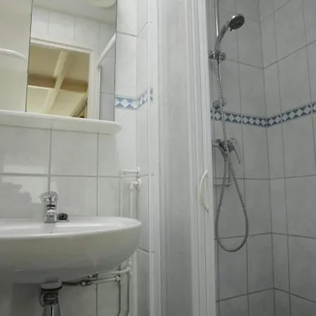 Σπίτι διακοπών With South-facing Garden *