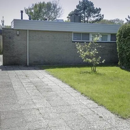 With South-facing Garden Σπίτι διακοπών