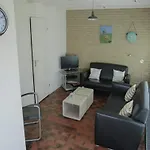 Holiday home With South-facing Garden *