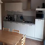 With South-facing Garden Holiday home *