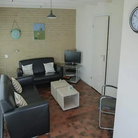 Hébergement de vacances With South-facing Garden