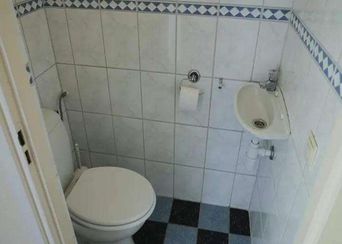 With South-facing Garden * Sint Maartensvlotbrug